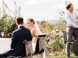 Sanne und Chris, Fotografin Laura Roth Hotel Das Weitblick Allgäu | Die Location für Feiern